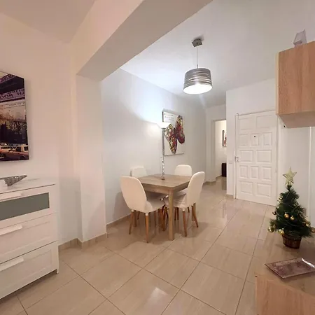 P57 Flat Apartment Las Palmas / Gran Canaria